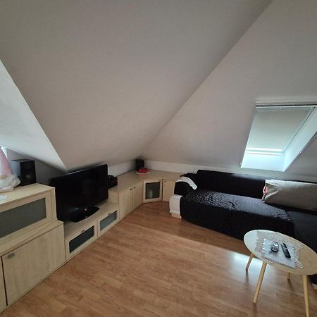 Appartamento Oddih V Mirnem In Zelenem Okolju Škofljica Esterno foto